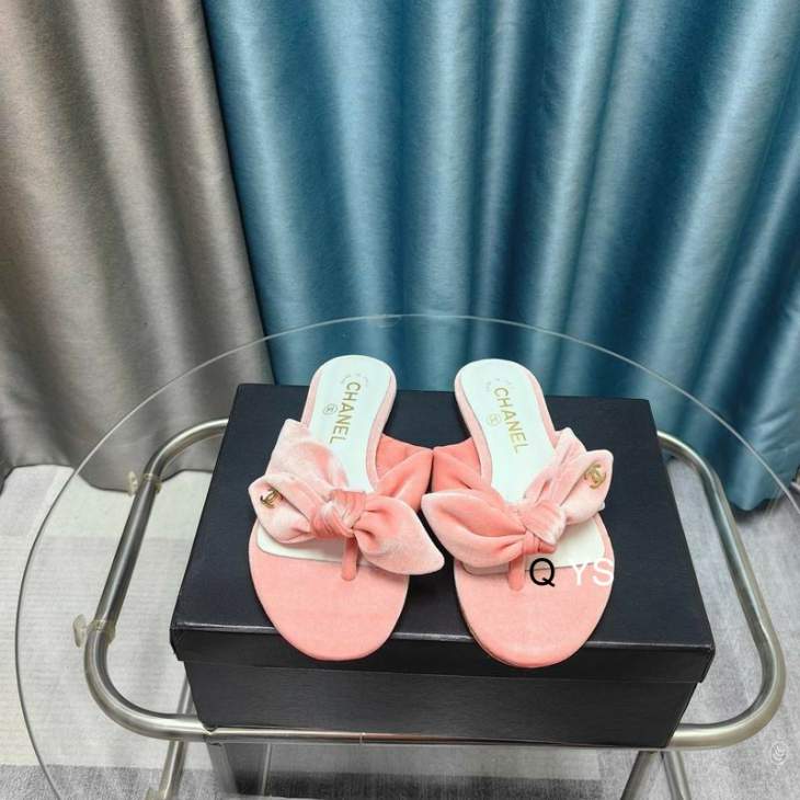 Picture of Chanel Slippers _SKUChanelsz35-40YS03273086